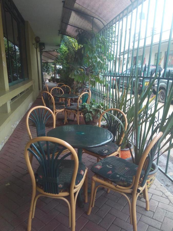Plus254 Hotel Nairobi Bagian luar foto
