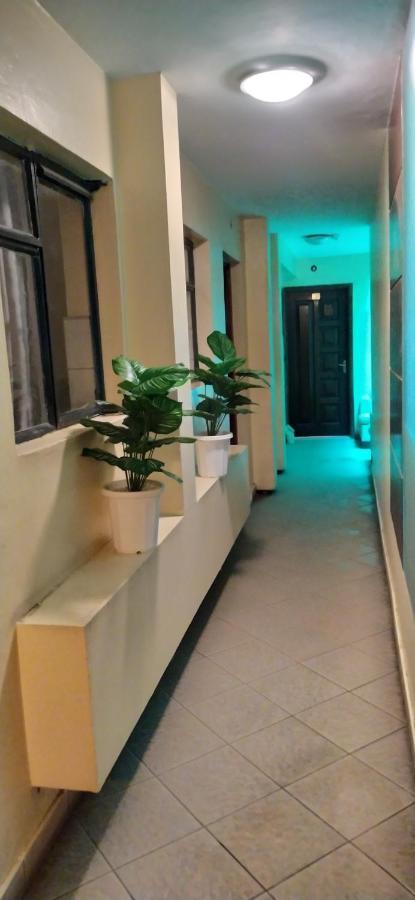 Plus254 Hotel Nairobi Bagian luar foto