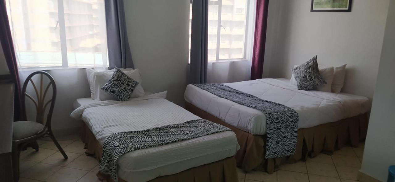 Plus254 Hotel Nairobi Bagian luar foto