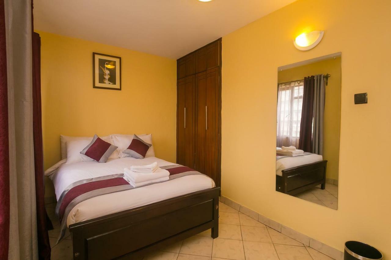 Plus254 Hotel Nairobi Bagian luar foto