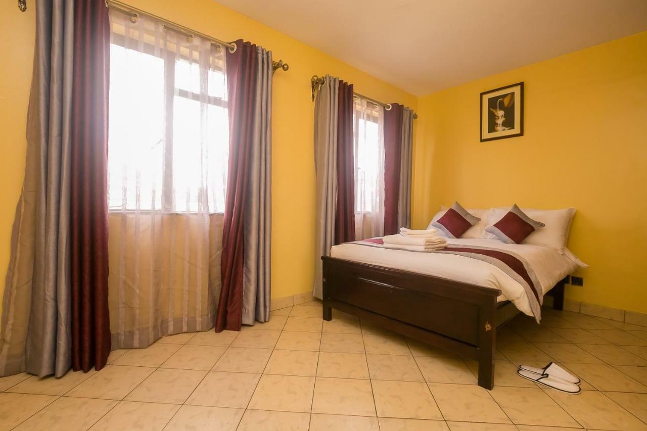 Plus254 Hotel Nairobi Bagian luar foto