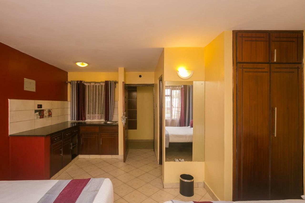 Plus254 Hotel Nairobi Bagian luar foto