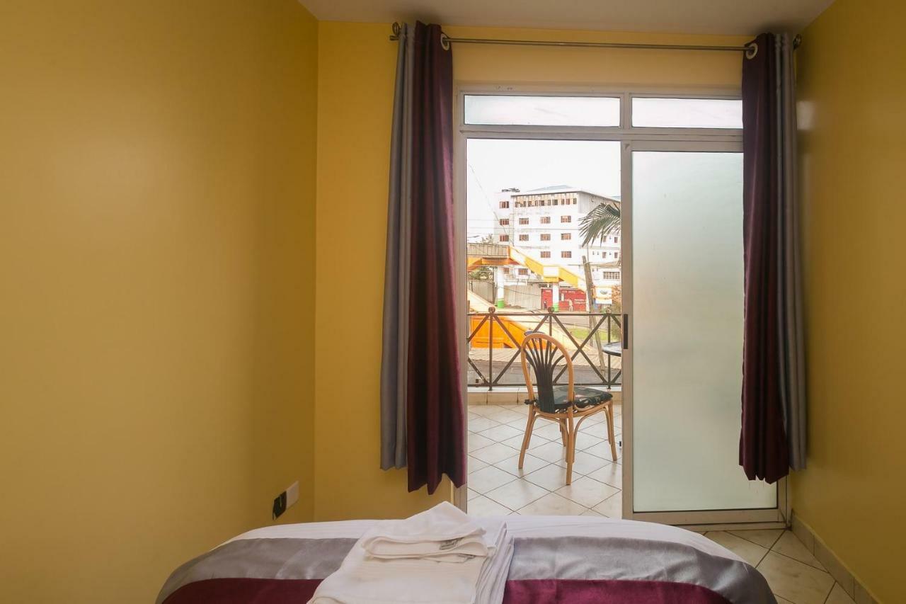 Plus254 Hotel Nairobi Bagian luar foto