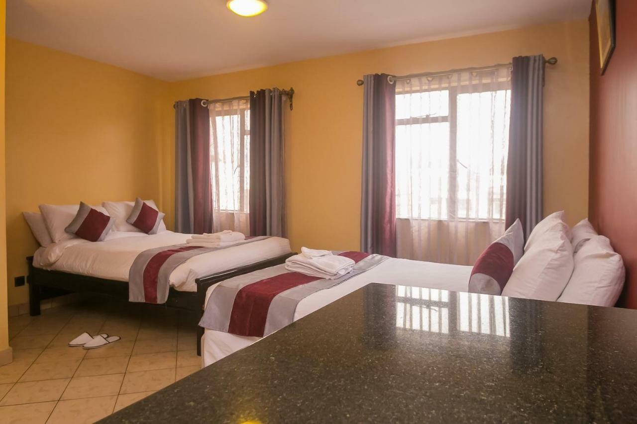 Plus254 Hotel Nairobi Bagian luar foto